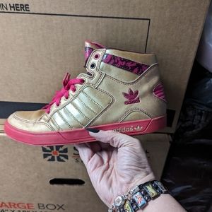 Adidas gold woman's size 8